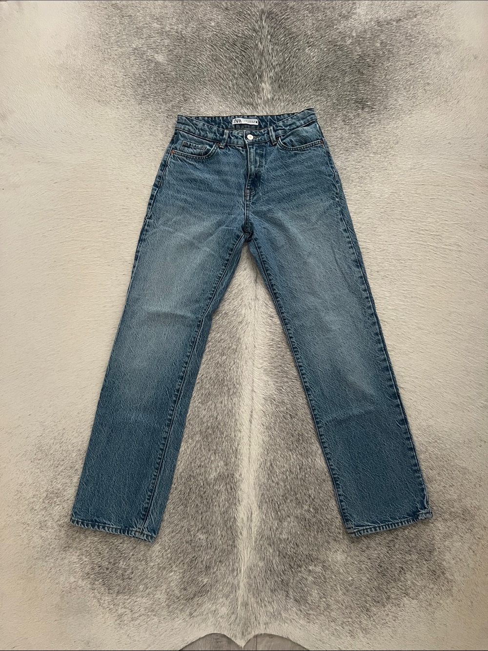 Zara Medium Blue Denim Jeans